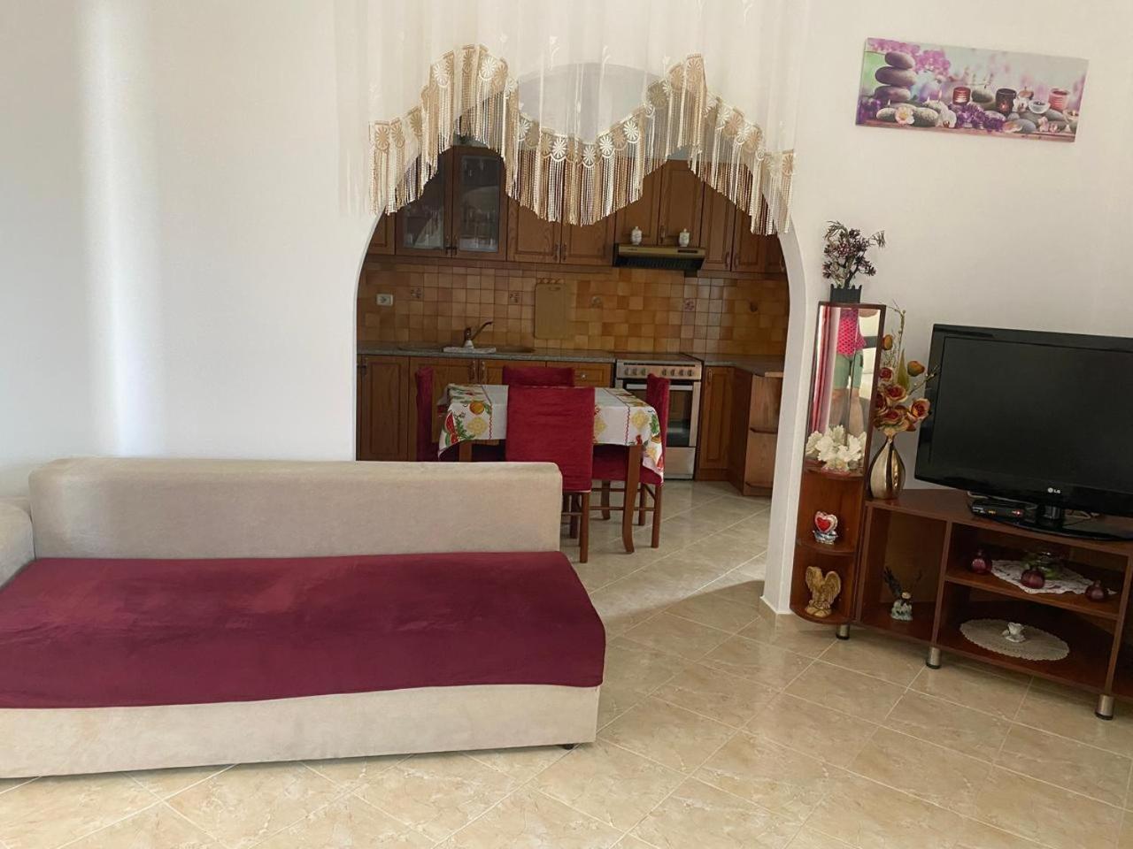 Vila Avni Likometi Ксамил Номер фото